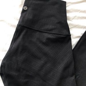 Lululemon Wunder Under High Rise 28” Black